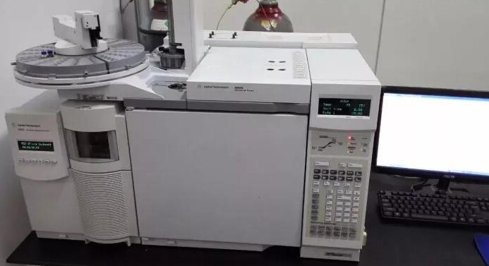 东莞某检测公司购买我司的二手安捷伦GCMS 6890N-5975